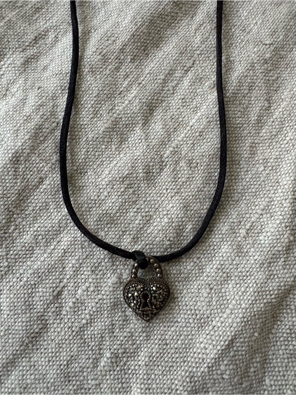 Vintage Marcasite Sterling Silver Heart Lock Keyhole Choker Necklace